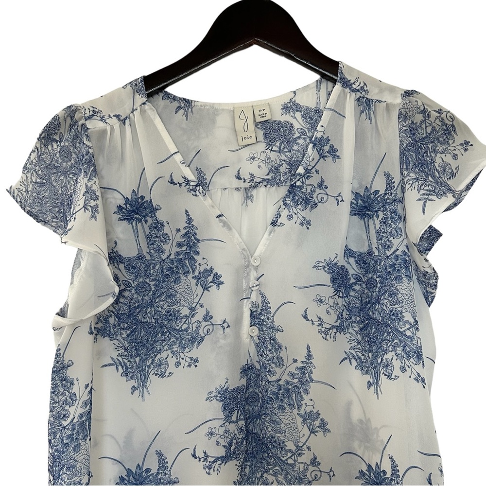 NWOT - Joie Blue & White Floral Printed Flutter Sleeve Top - Picture 1 of 7